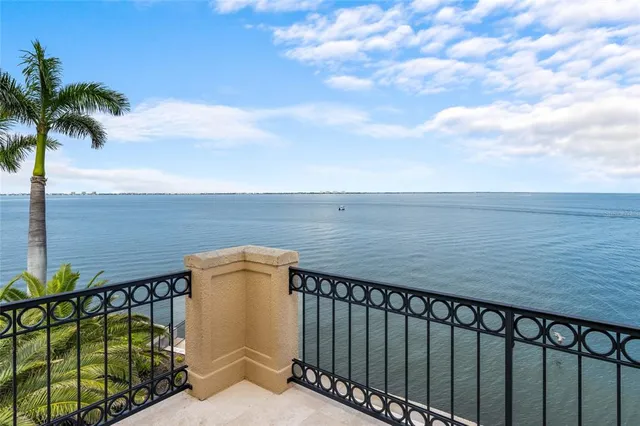 $5,895,000 | 309 Ringling Point Drive, Sarasota, FL 34234