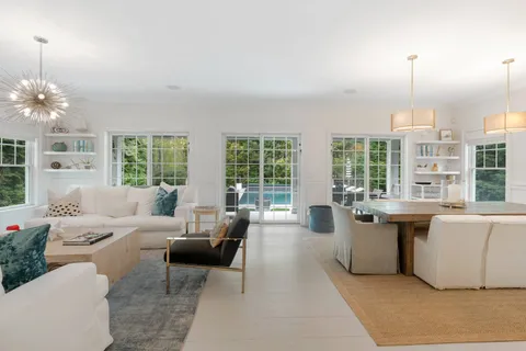 $2,695,000 | 47 Cooper Lane, Southampton, NY 11968