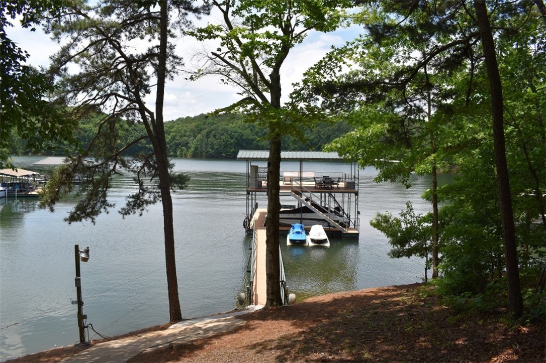 137 Dean Road Anderson, SC 29625 - Photo 4 of 20 Gallery Image 4