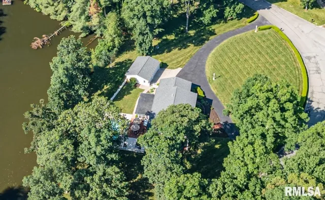 $699,000 | 616 Seville Drive, Mount Vernon, IL 62864