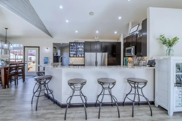 $999,000 | 46747 Poss Beach Road, Pelican Rapids, MN 56572