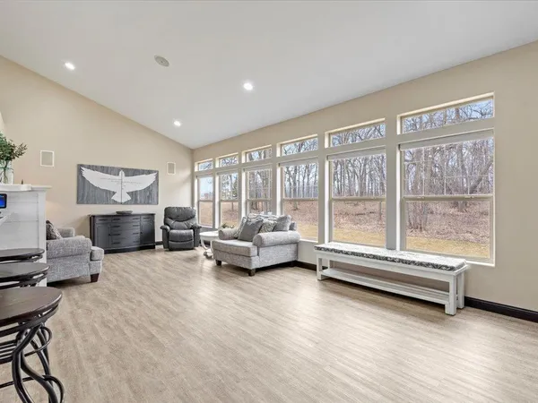 $999,000 | 46747 Poss Beach Road, Pelican Rapids, MN 56572