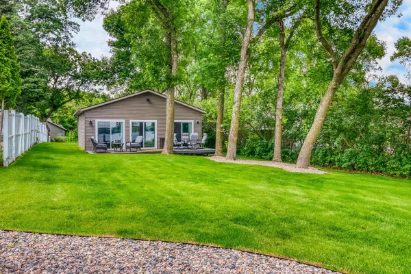 $999,000 | 46747 Poss Beach Road, Pelican Rapids, MN 56572