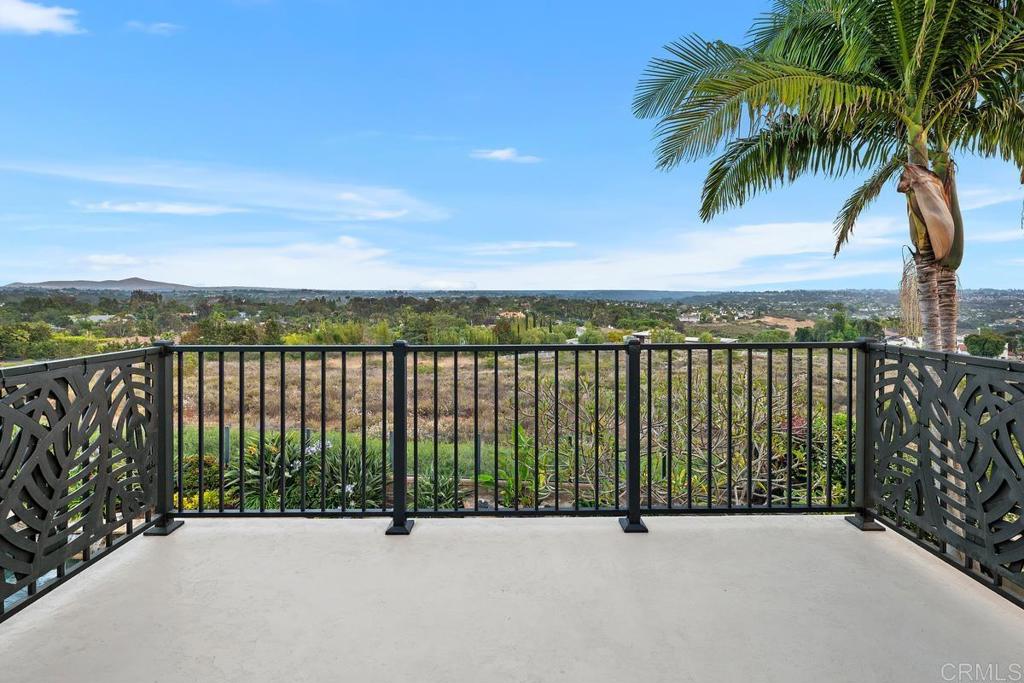 7603 Circulo Sequoia Carlsbad, CA 92009 - Photo 31 of 61