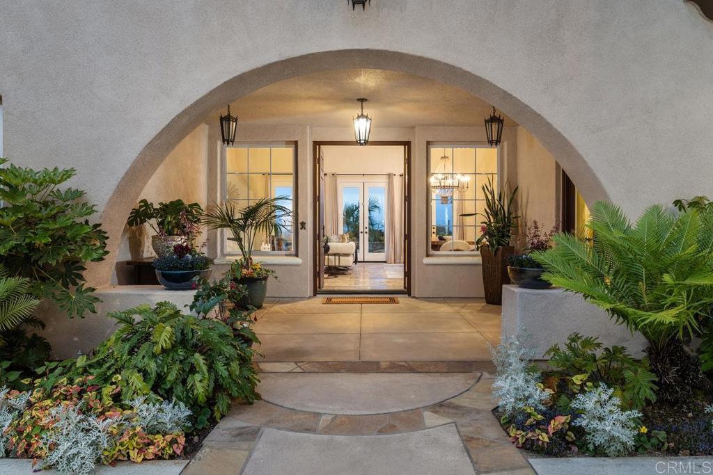 7603 Circulo Sequoia Carlsbad, CA 92009 - Photo 5 of 61