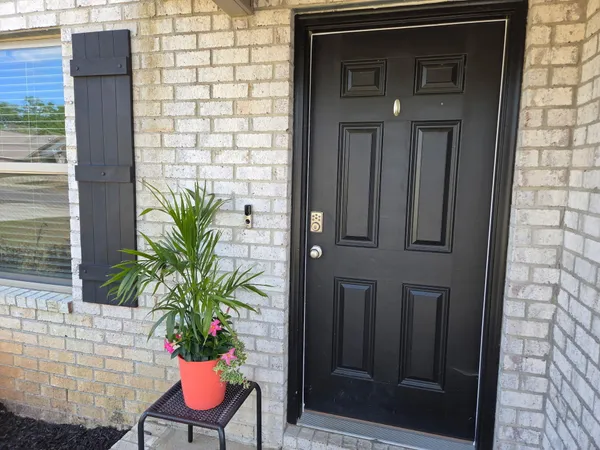 $369,900 | 6359 Burrow Lane, Pensacola, FL 32526