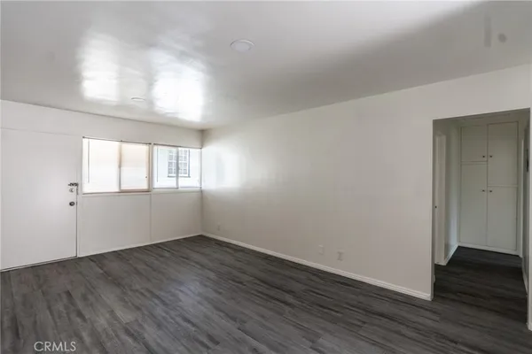 $2,200 | 415 South El Molino Avenue, Unit 11, Pasadena, CA 91101