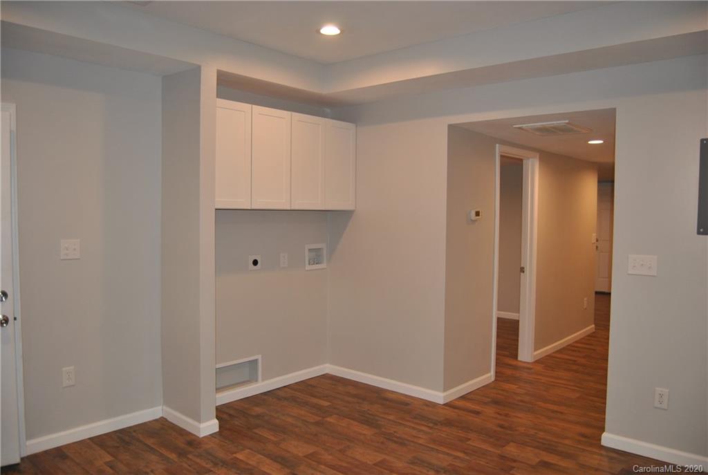 4011 Fincher Road Matthews, NC 28104 - Photo 5 of 13 Gallery Image 5