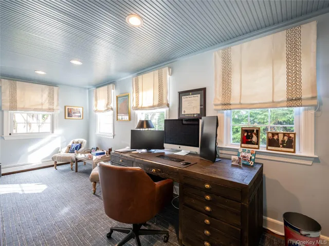 $2,899,000 | 39 Hawthorne Place, Manhasset, NY 11030