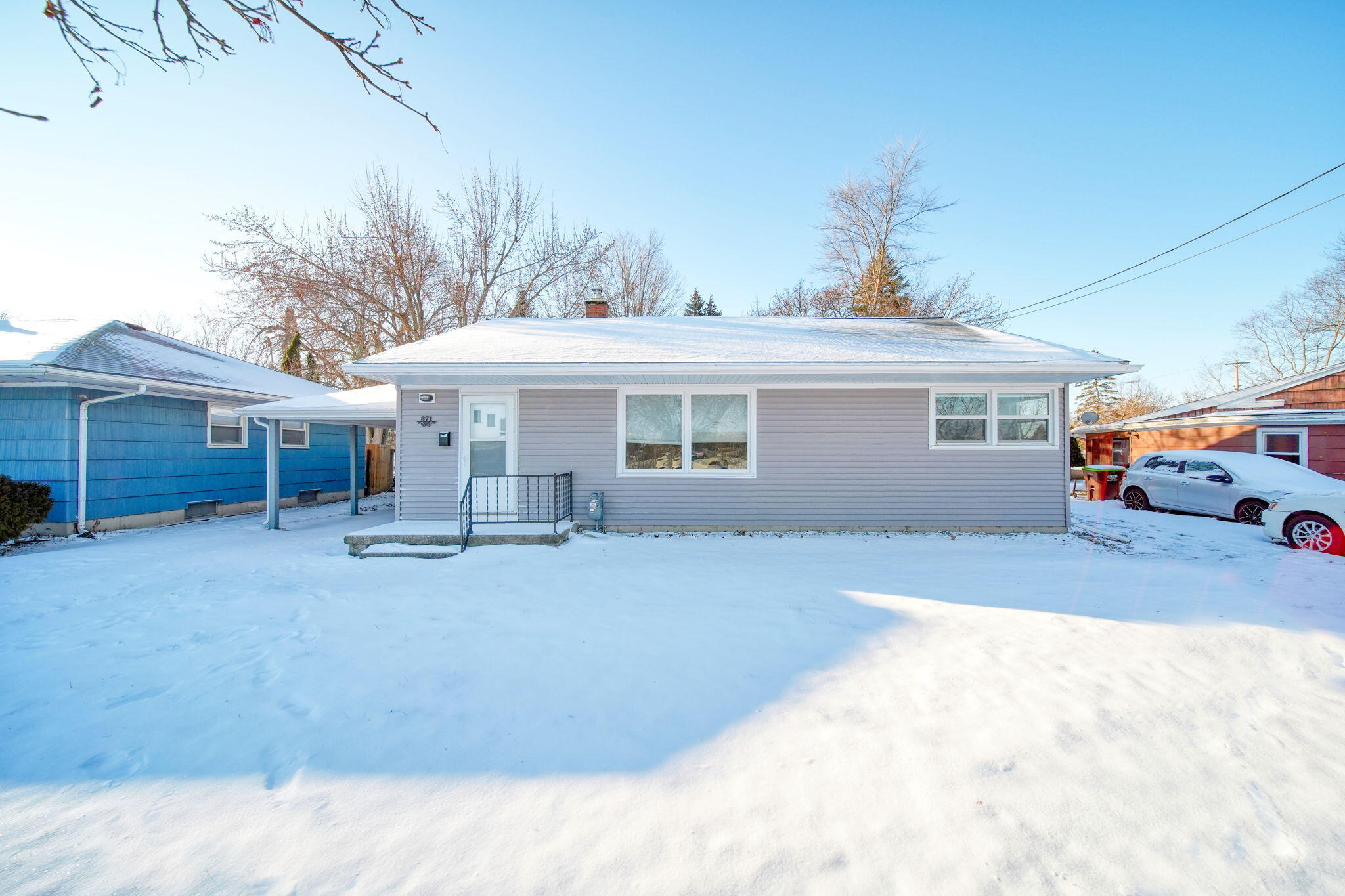 371 Riverside Avenue Adrian, MI 49221 - Photo 1 of 22 2-web-or-mls-DSC09201_HDR