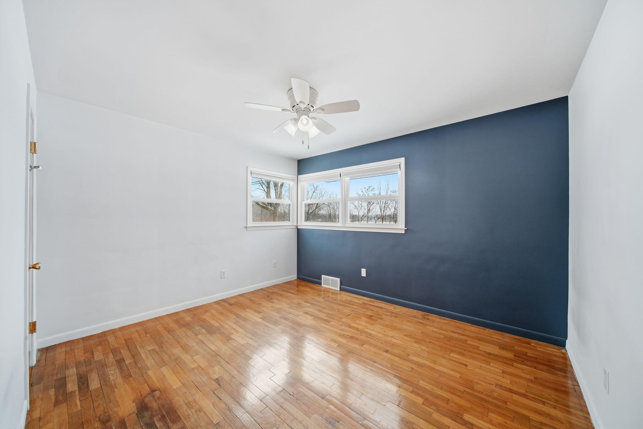 371 Riverside Avenue Adrian, MI 49221 - Photo 15 of 22 15-web-or-mls-DSC08532