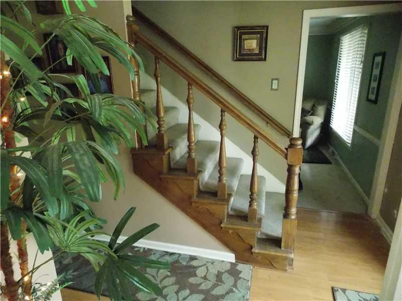 12817 Wembly Road Carmel, IN 46033 - Photo 3 of 20 Gallery Image 3