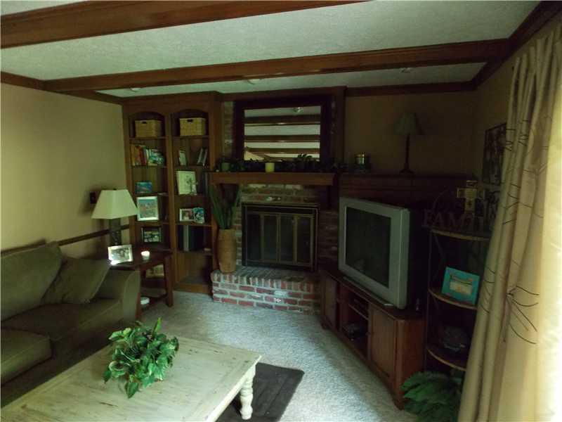 12817 Wembly Road Carmel, IN 46033 - Photo 10 of 20 Gallery Image 10