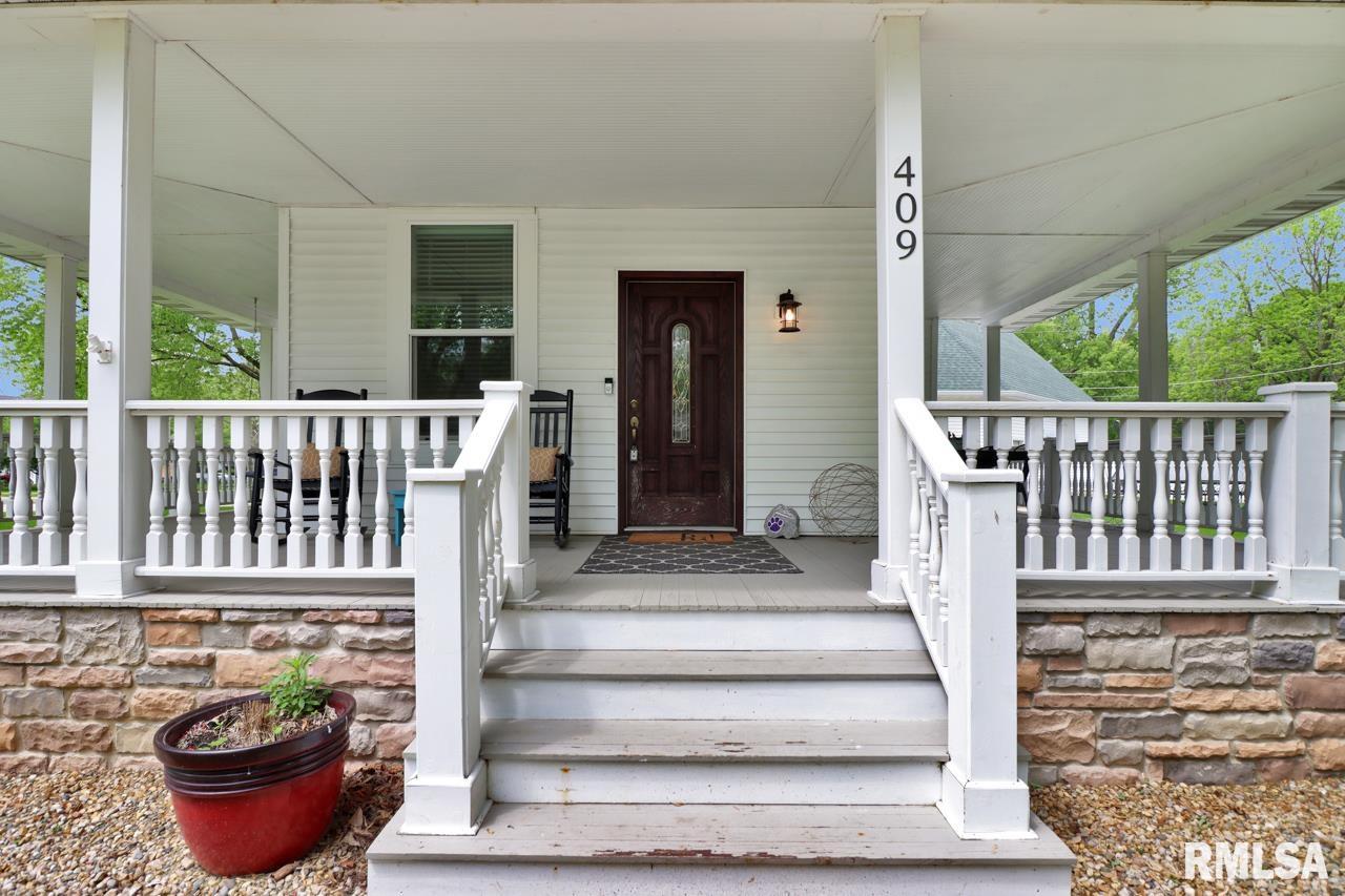 409 West 4th Street Delavan, IL 61734 - Photo 3 of 50 Gallery Image 3