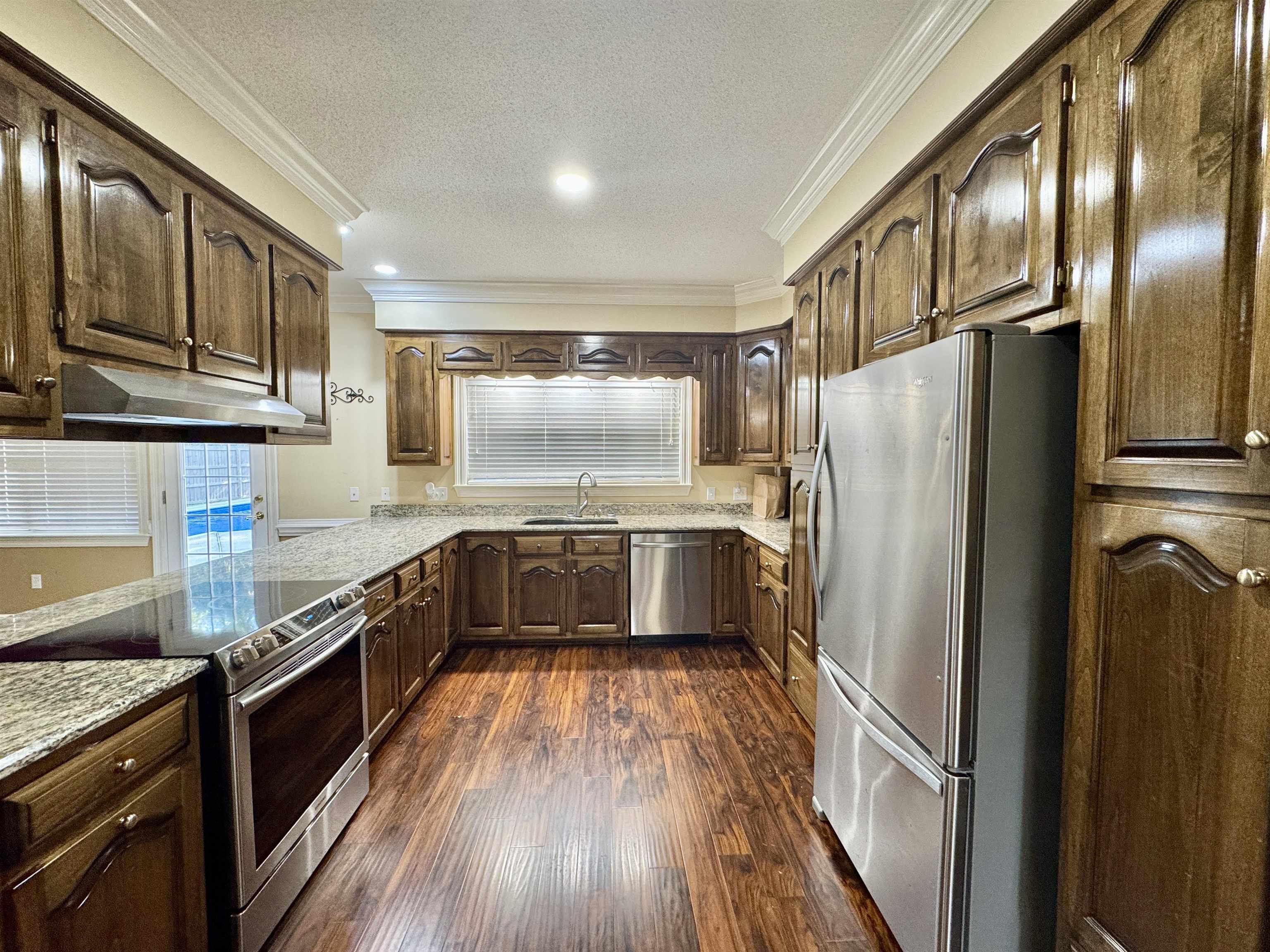 911 Mixon Avenue Bay Minette, AL 36507 - Photo 29 of 32 Kitchen
