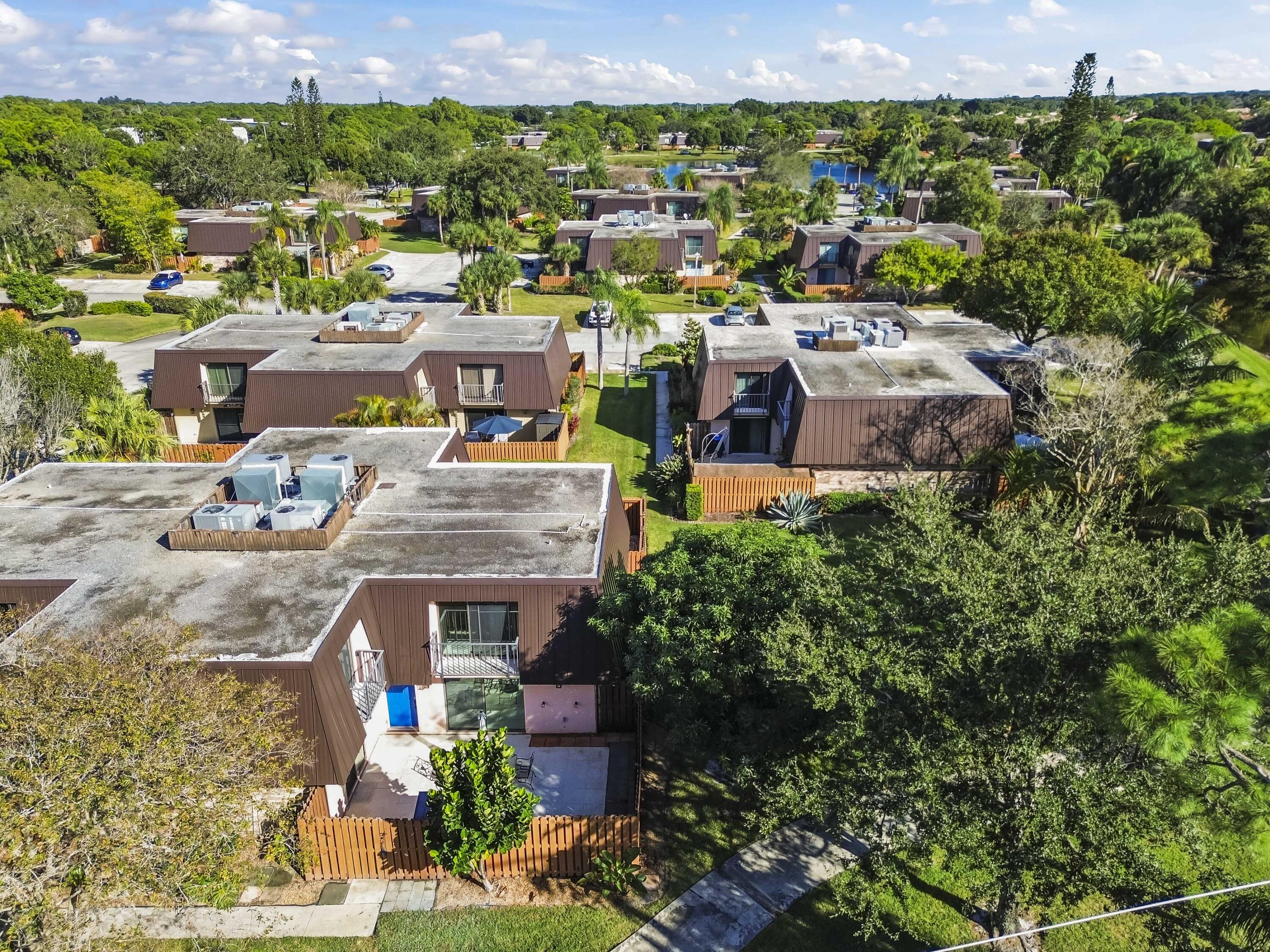 5708 Southeast Windsong Lane Stuart, FL 34997 - Photo 29 of 38 25 Aerial 01