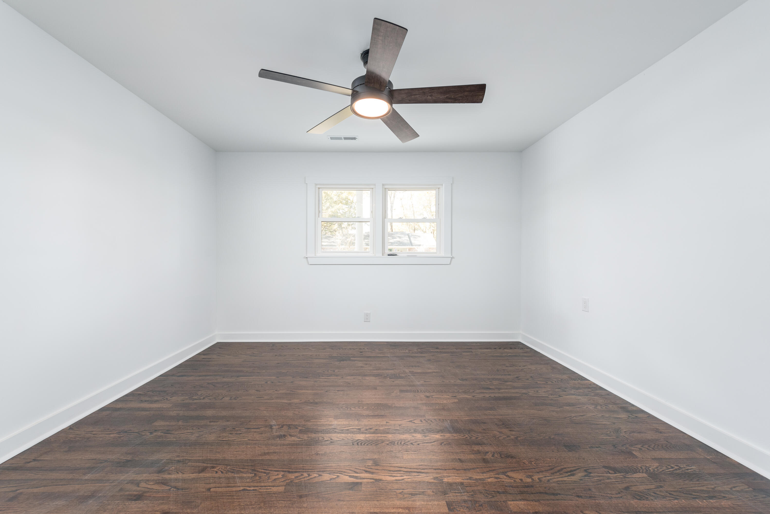 738 Tallwood Road Charleston, SC 29412 - Photo 17 of 24 738 Tallwood Road, 29412