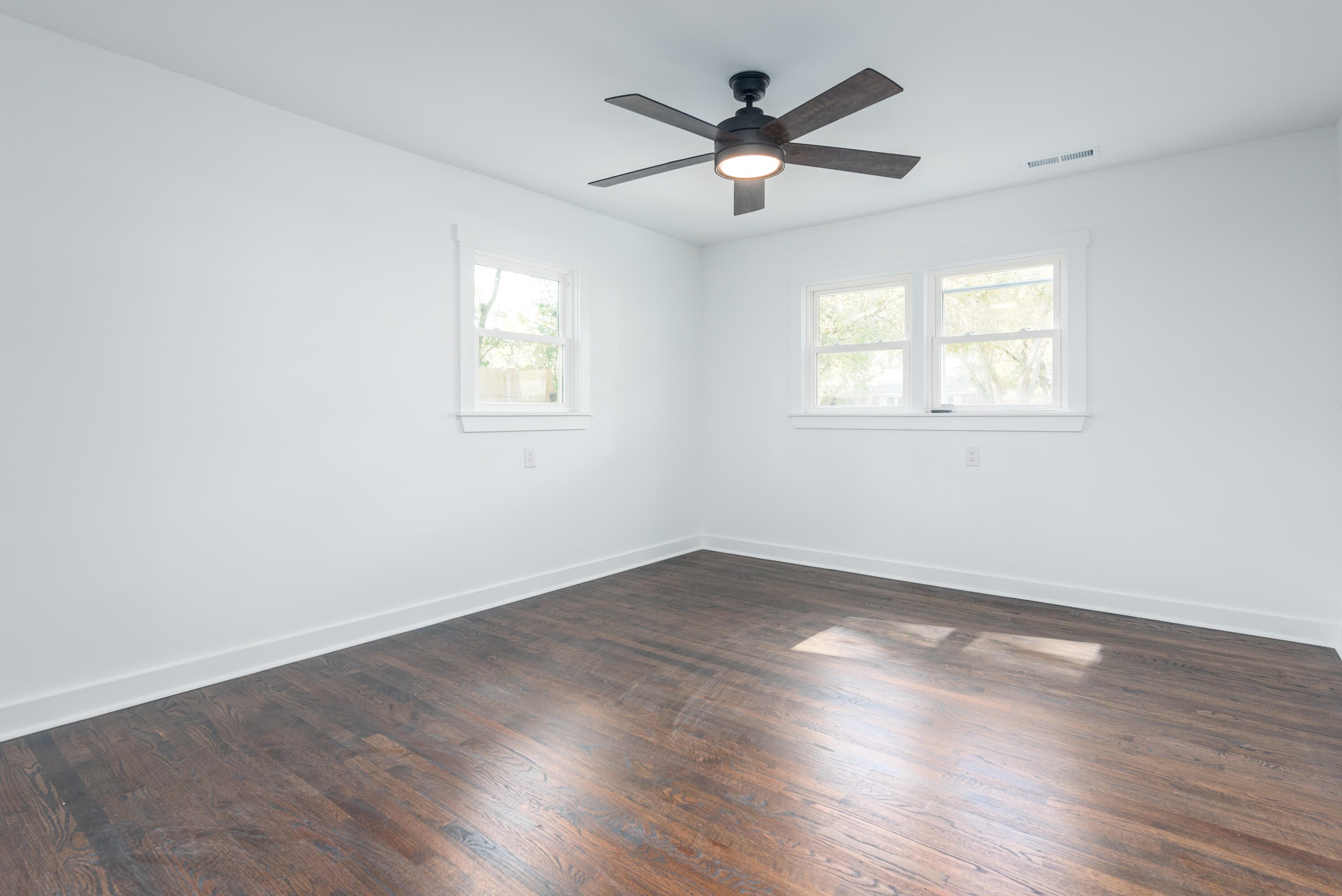 738 Tallwood Road Charleston, SC 29412 - Photo 18 of 24 738 Tallwood Road, 29412