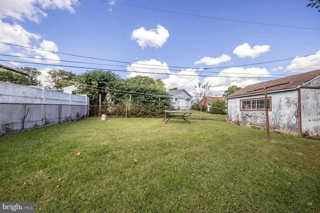 $210,000 | 110 Compass Road, Middle River, MD 21220