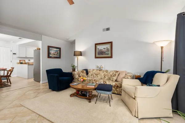 $440,000 | 465 Bliss Avenue, Clovis, CA 93611