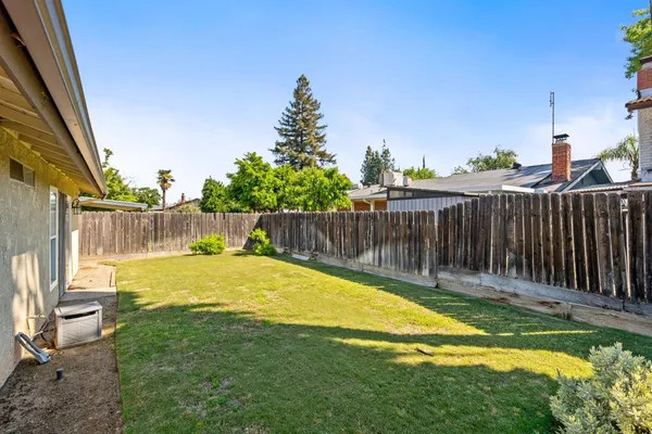 $440,000 | 465 Bliss Avenue, Clovis, CA 93611