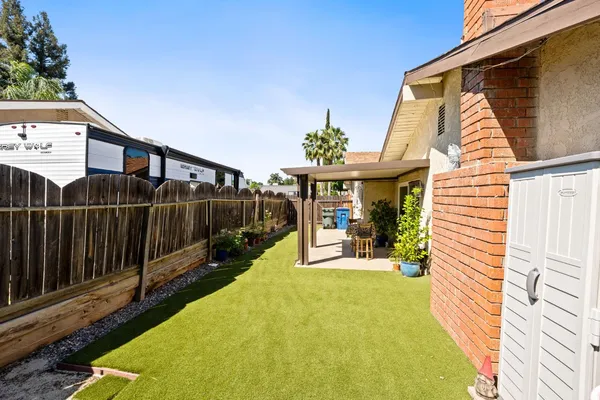 $440,000 | 465 Bliss Avenue, Clovis, CA 93611