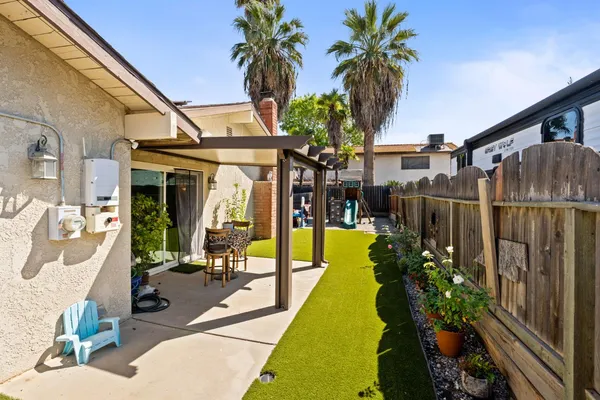 $440,000 | 465 Bliss Avenue, Clovis, CA 93611