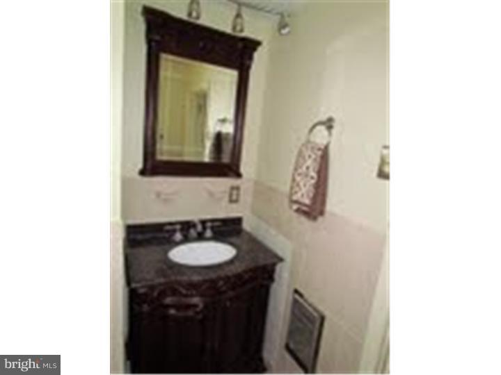 215 Valley View Road Media, PA 19063 - Photo 15 of 21 Bathroom