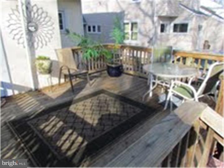 215 Valley View Road Media, PA 19063 - Photo 19 of 21 Deck