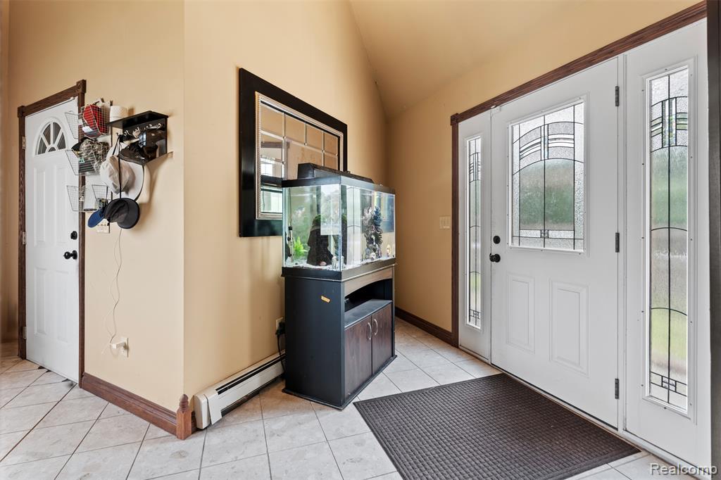 1907 Riverside Drive Port Huron, MI 48060 - Photo 17 of 58