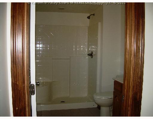 5233 Big Tyler Road Charleston, WV 25313 - Photo 7 of 8 Master Bath/Spa.