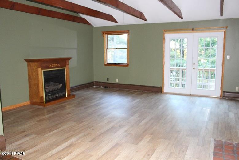563 Huckleberry Road Newfoundland, PA 18445 - Photo 6 of 16