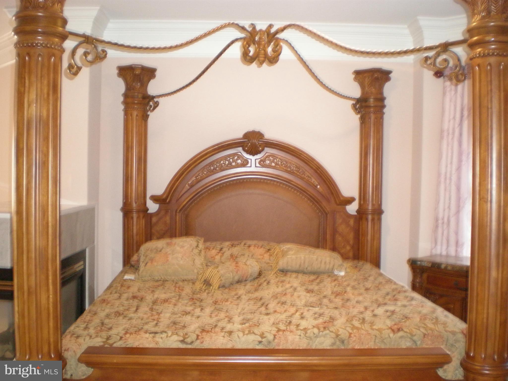 6038 Colchester Road Fairfax, VA 22030 - Photo 18 of 30 Bedroom (Master)