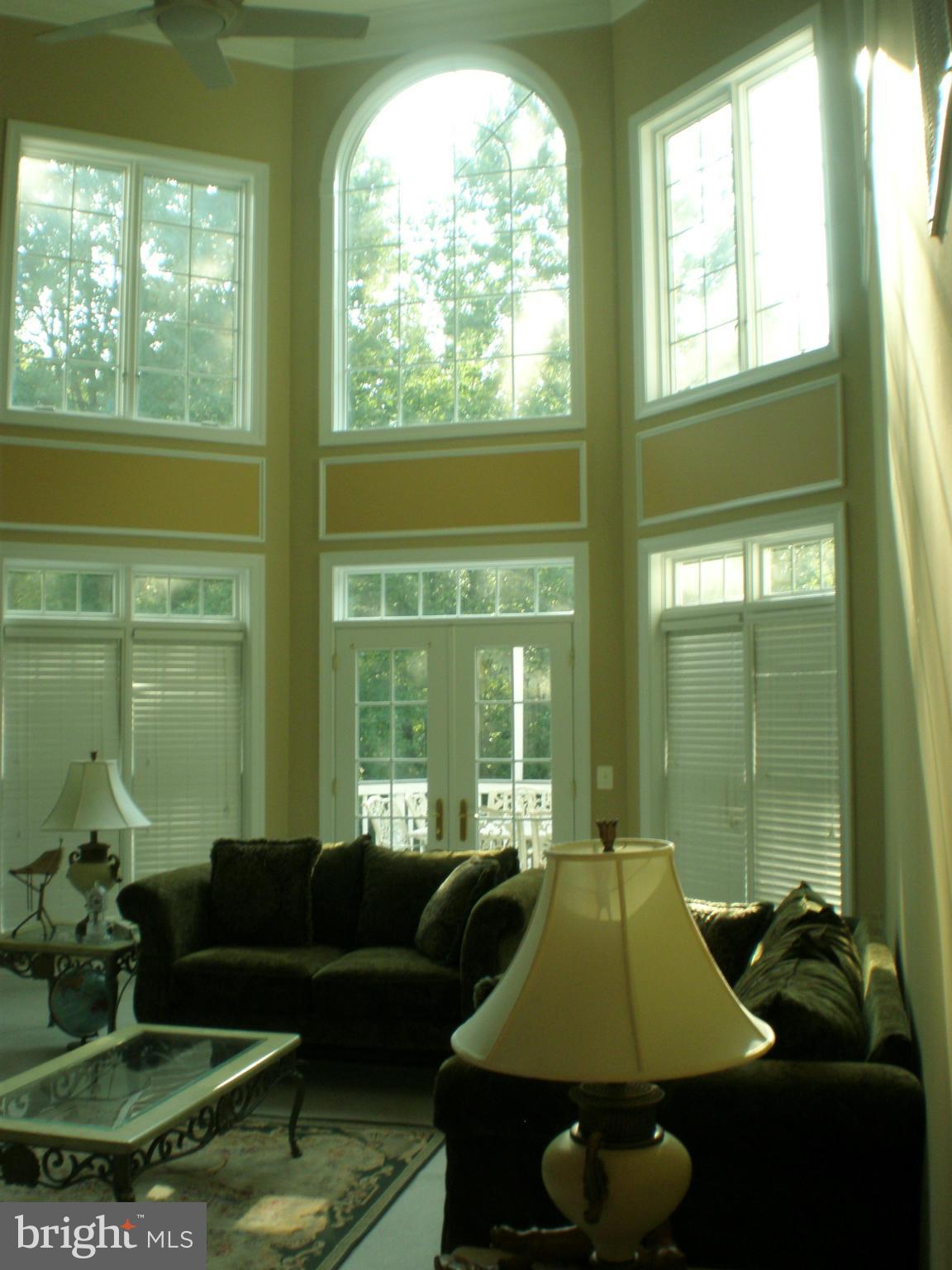 6038 Colchester Road Fairfax, VA 22030 - Photo 6 of 30 Family Room