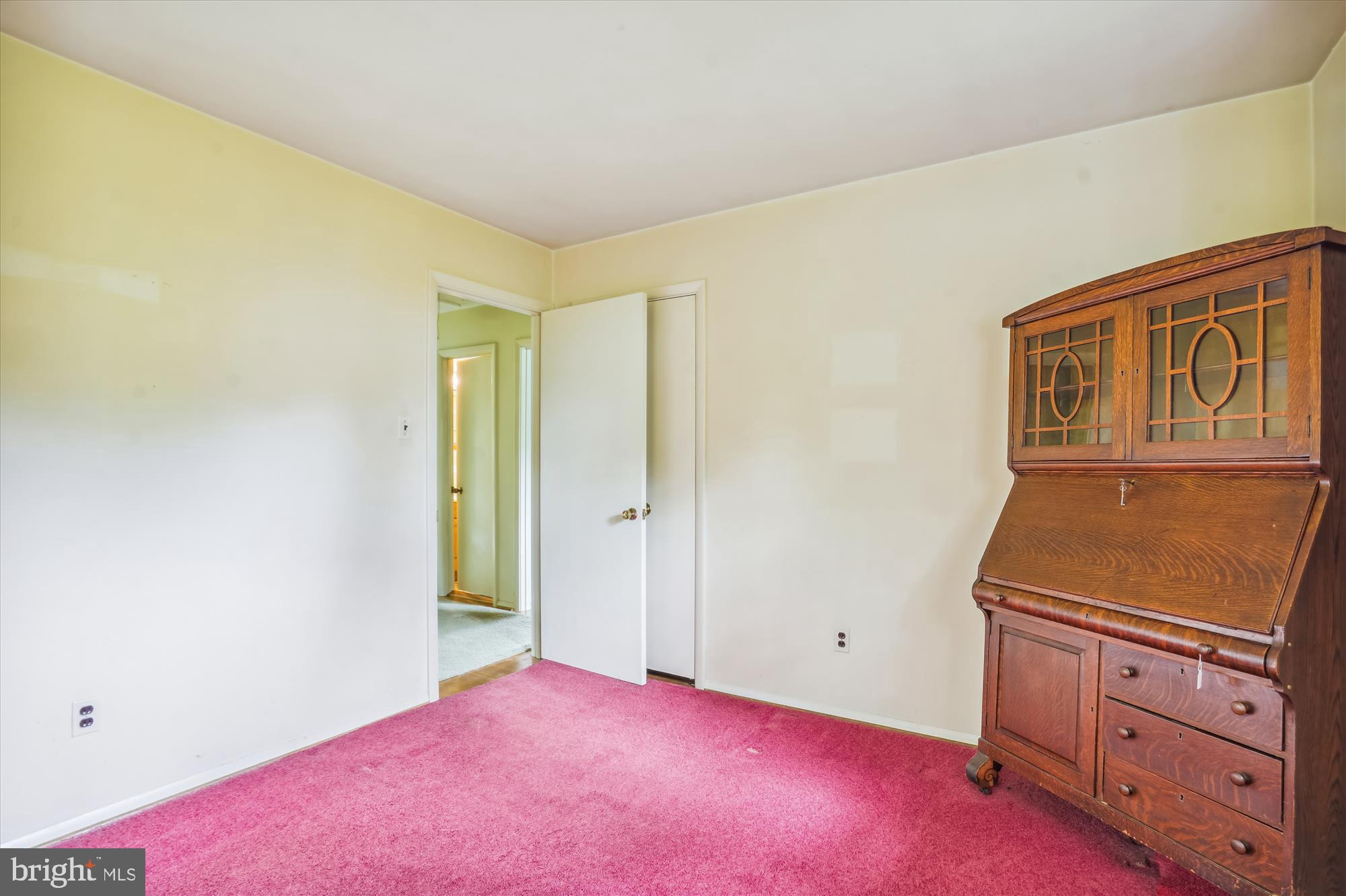 5603 Flag Run Drive Springfield, VA 22151 - Photo 19 of 27 Upper Bedroom #2