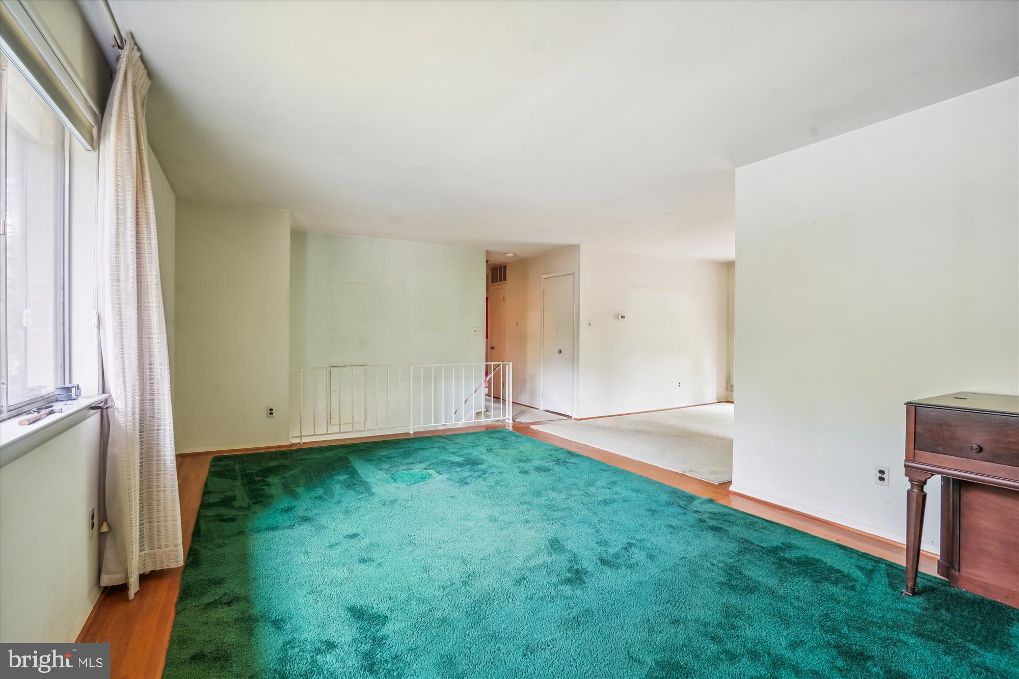 5603 Flag Run Drive Springfield, VA 22151 - Photo 6 of 27 Living Room w/ gas fireplace