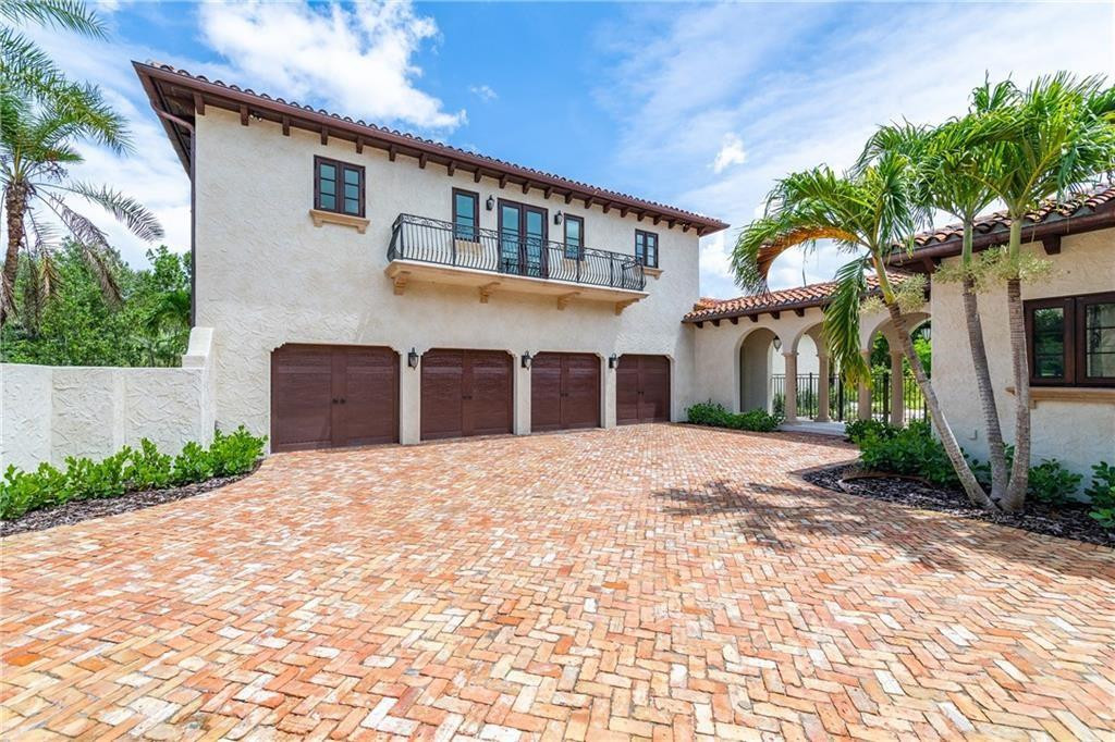 5850 Hancock Road Southwest Ranches, FL 33330 - Photo 22 of 76 GARAGES AND 2-STORY GUEST HOUSE