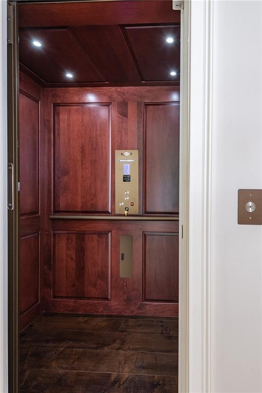 5850 Hancock Road Southwest Ranches, FL 33330 - Photo 36 of 76 ELEVATOR