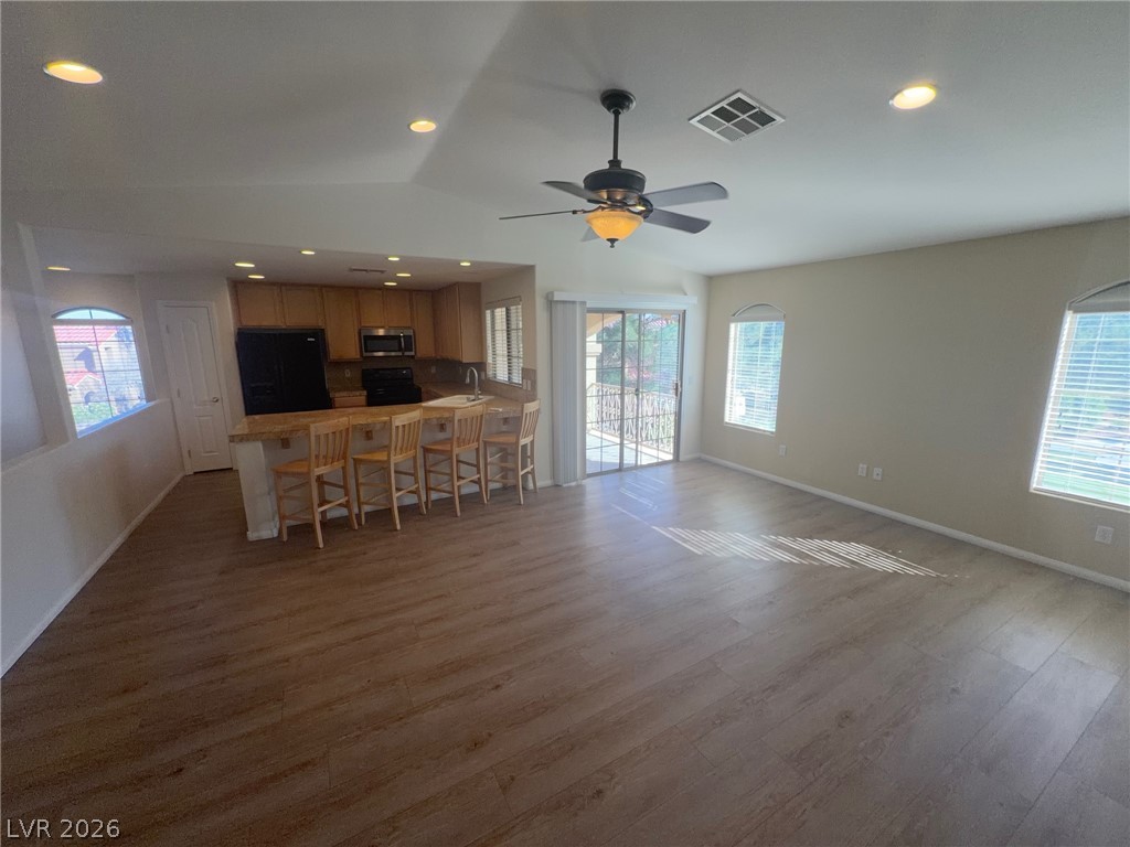 5450 Cardinal Ridge Court, Unit 204 Las Vegas, NV 89149 - Photo 12 of 52