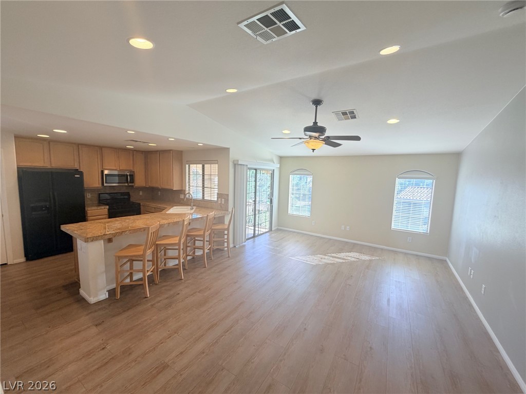 5450 Cardinal Ridge Court, Unit 204 Las Vegas, NV 89149 - Photo 13 of 52