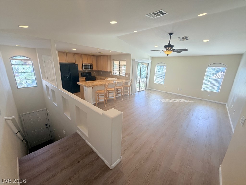 5450 Cardinal Ridge Court, Unit 204 Las Vegas, NV 89149 - Photo 8 of 52