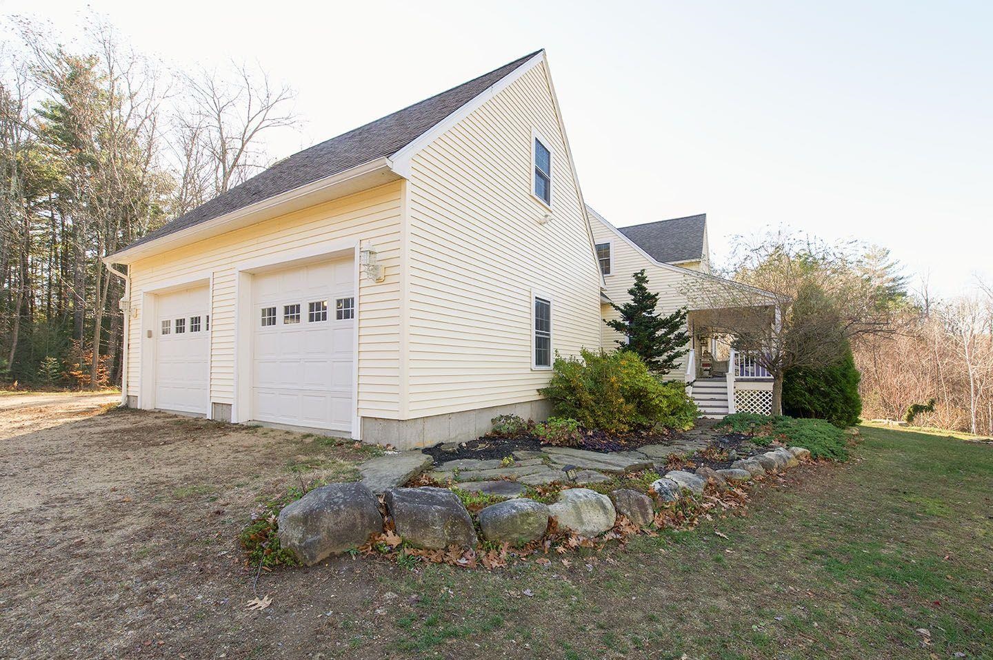 96 Harantis Lake Road Chester, NH 03036 - Photo 3 of 40