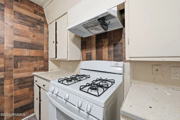 $100,000 | 140 Ambroise Street, Lafayette, LA 70501