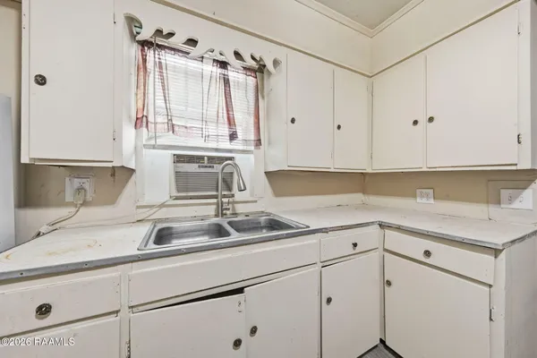 $100,000 | 140 Ambroise Street, Lafayette, LA 70501