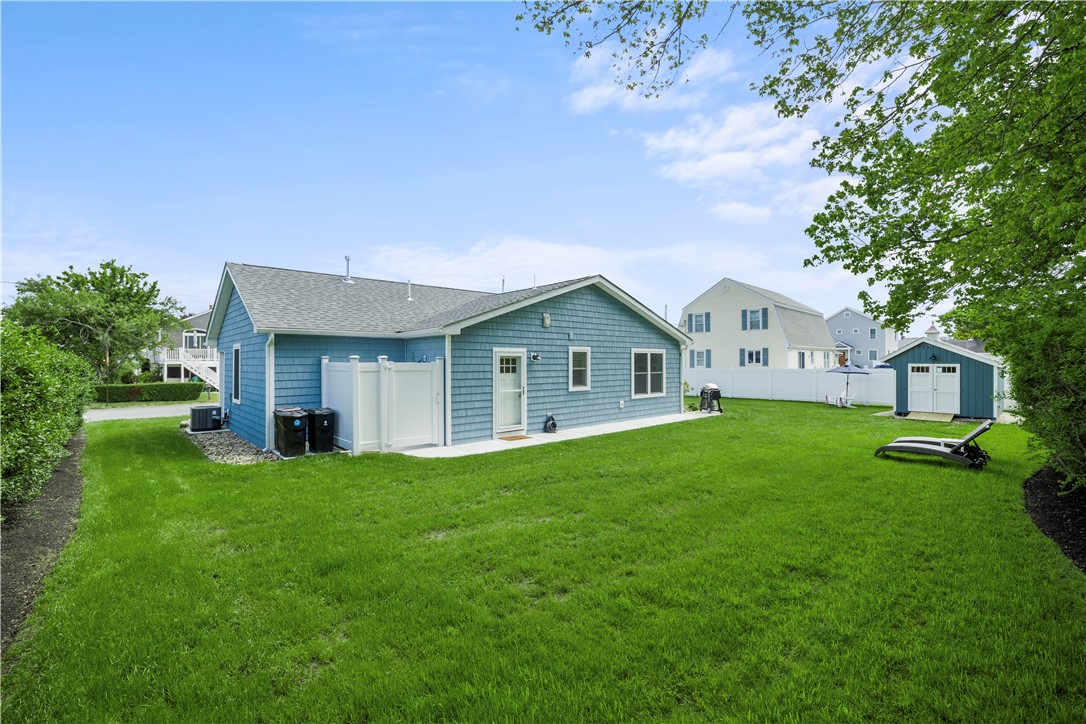 50 Elizabeth Road Narragansett, RI 02882 - Photo 10 of 40