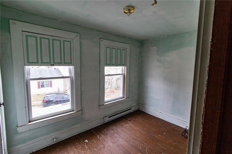 520 North 7th Street Apollo, PA 15613 - Photo 8 of 18