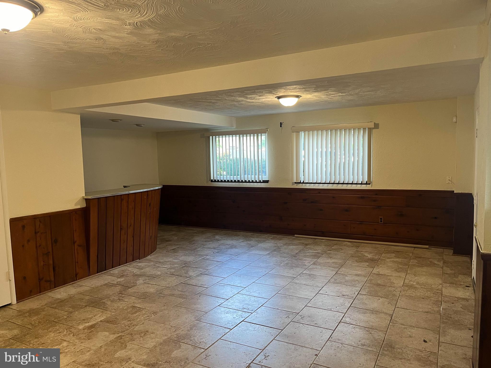5101 Danbury Road Bethesda, MD 20814 - Photo 14 of 17
