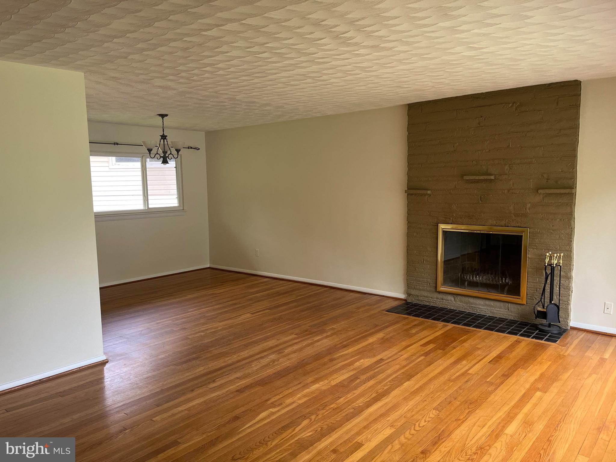 5101 Danbury Road Bethesda, MD 20814 - Photo 6 of 17