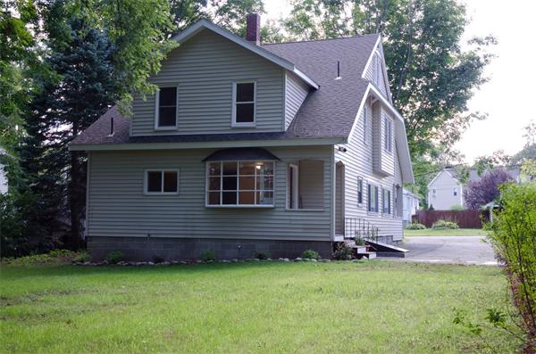 93 Pilgrim Road Haverhill, MA 01832 - Photo 4 of 20 Gallery Image 4