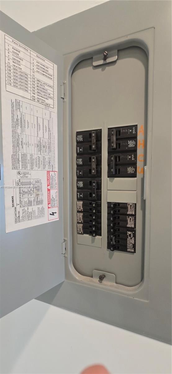 7775 Southampton Terrace, Unit 305 Tamarac, FL 33321 - Photo 27 of 39 a bathroom with a bathtub and a shower